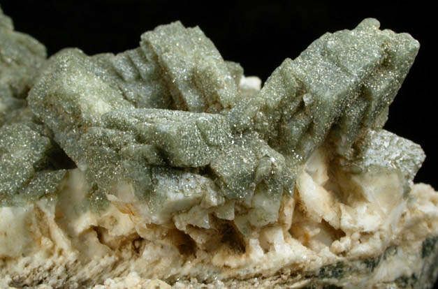 Orthoclase var. Adularia with Chlorite from St. Gotthard, Kanton Uri, Switzerland