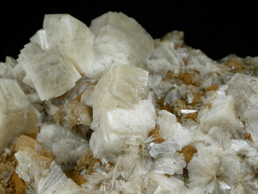 Heulandite-Ca from Braen's Quarry, Haledon, Passaic County, New Jersey