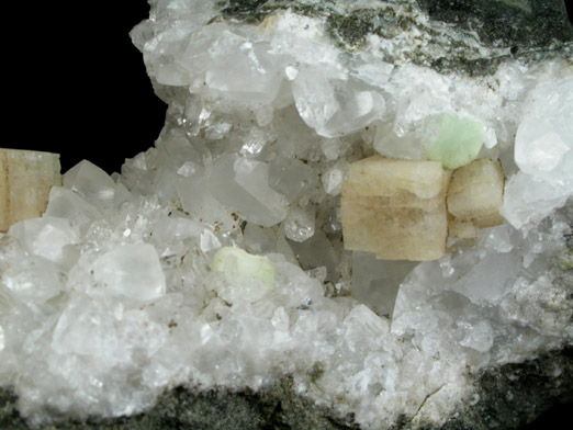 Chabazite-Ca, Calcite, Prehnite, Quartz from Upper New Street Quarry, Paterson, Passaic County, New Jersey