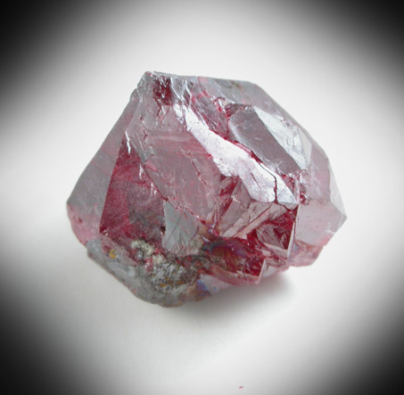 Cinnabar (penetration twin) from Red Bird Mine, Antelope Springs District, 24 km east of Lovelock, Pershing County, Nevada