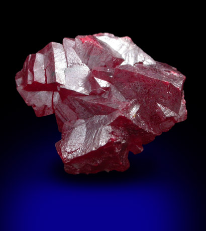 Cinnabar (penetration twin) from Red Bird Mine, Antelope Springs District, 24 km east of Lovelock, Pershing County, Nevada