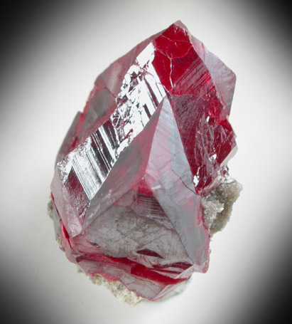 Cinnabar (penetration twin) from Red Bird Mine, Antelope Springs District, 24 km east of Lovelock, Pershing County, Nevada