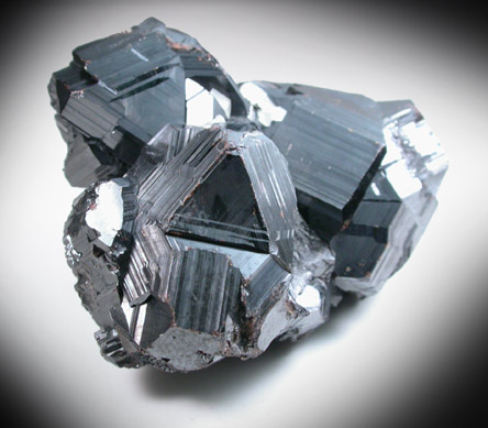 Sphalerite (Spinel-law twinned crystals) from Pachapaqui District, Bolognesi Province, Ancash Department, Peru