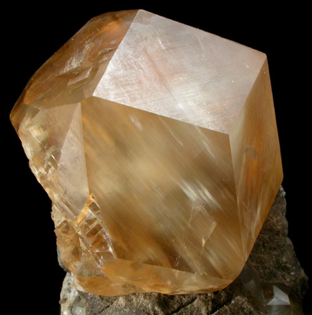 Calcite from Paul Frank Quarry, North Vernon, Jennings County, Indiana