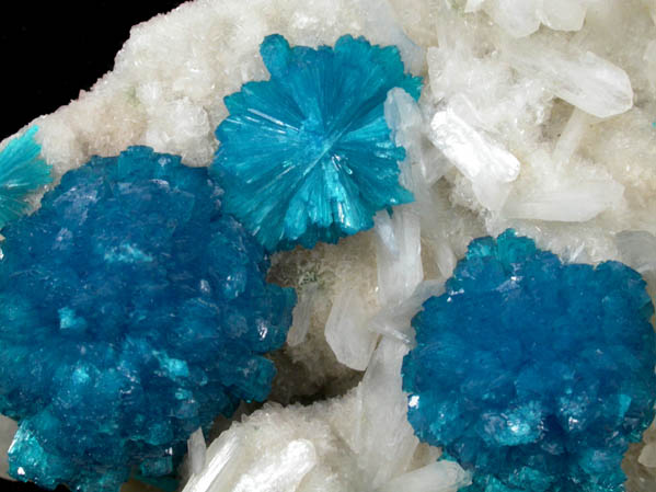 Cavansite on Stilbite-Ca from Wagholi Quarry, Maharashtra, India