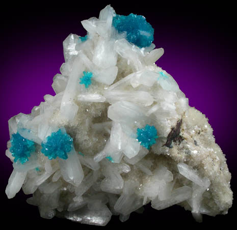 Cavansite on Stilbite-Ca from Wagholi Quarry, Maharashtra, India