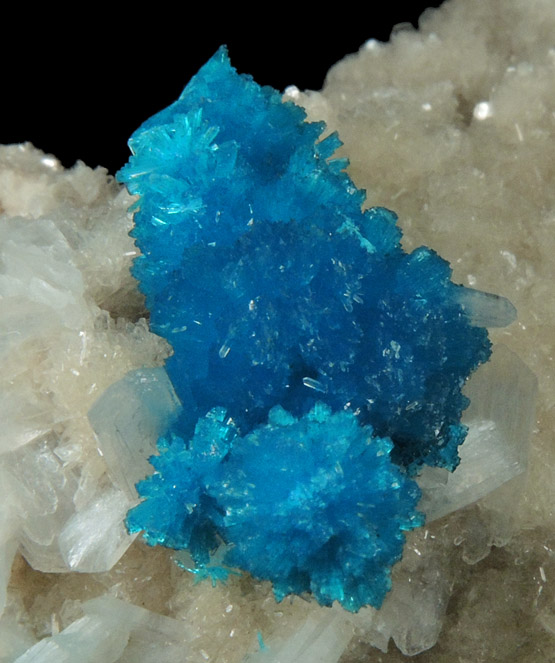 Cavansite on Stilbite-Ca from Wagholi Quarry, Maharashtra, India