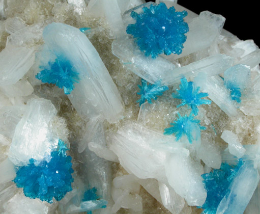 Cavansite on Stilbite-Ca from Wagholi Quarry, Maharashtra, India