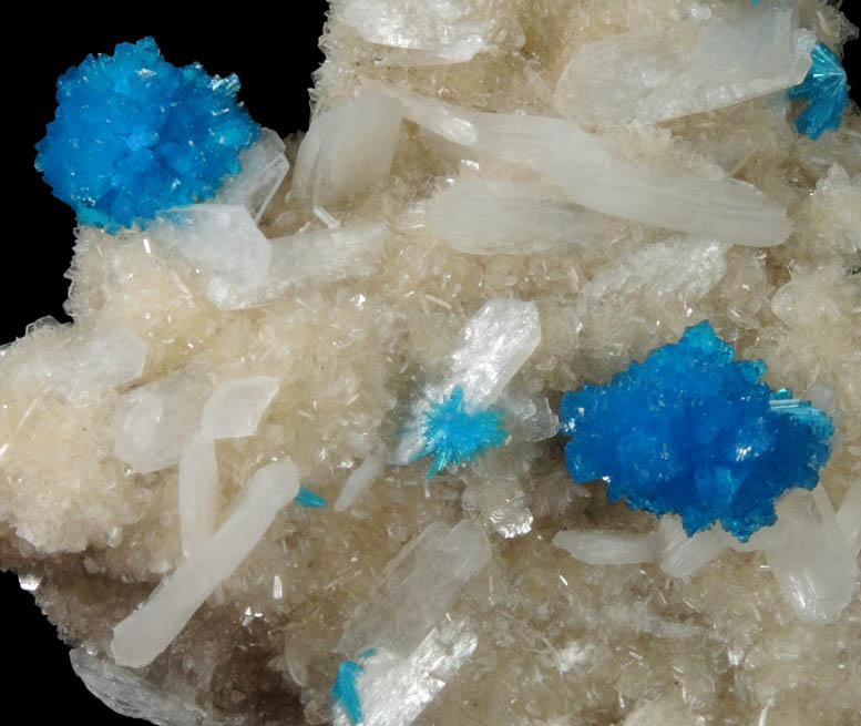 Cavansite on Stilbite-Ca from Wagholi Quarry, Maharashtra, India