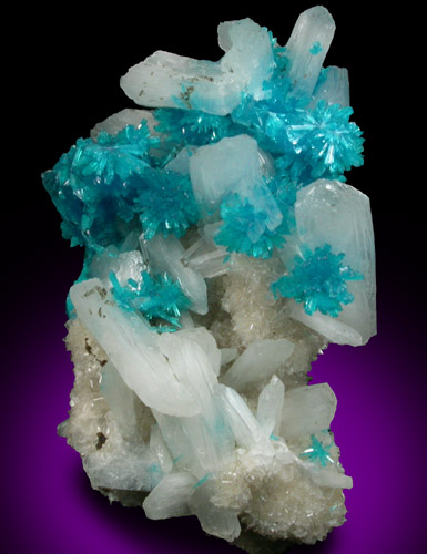 Cavansite on Stilbite-Ca from Wagholi Quarry, Maharashtra, India