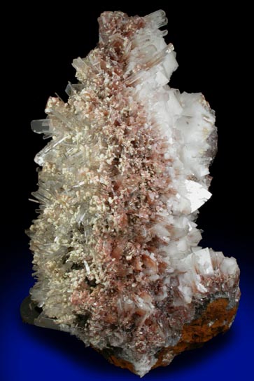 Hemimorphite and Calcite from Santa Eulalia District, Aquiles Serdn, Chihuahua, Mexico