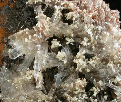 Hemimorphite and Calcite from Santa Eulalia District, Aquiles Serdn, Chihuahua, Mexico