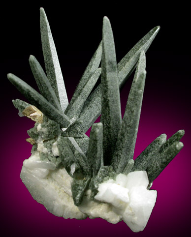 Quartz with Chlorite inclusions from Dhading, Ganesh Himal, Bagmati Pradesh, Nepal