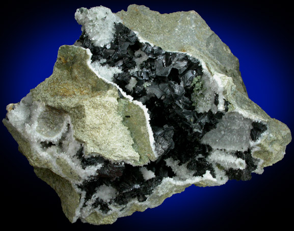 Babingtonite on Quartz from Lane's Quarry, Westfield, Hampden County, Massachusetts