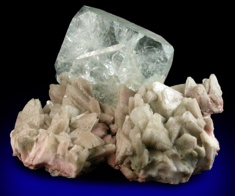 Apophyllite on Heulandite-Ca from Pune District, Maharashtra, India