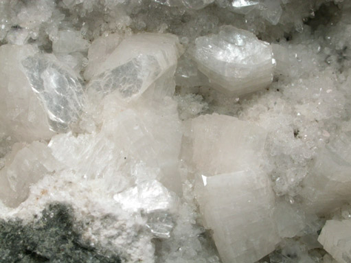 Heulandite-Ca on Quartz and Calcite from Prospect Park Quarry, Prospect Park, Passaic County, New Jersey