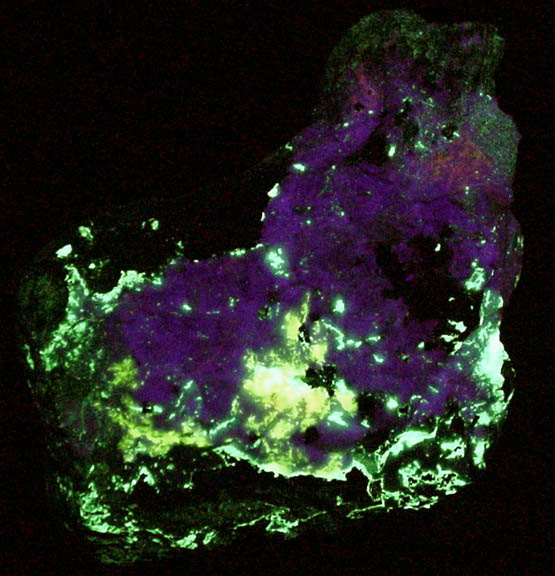 Hardystonite, Clinohedrite, Esperite, Zincite, Willemite, Calcite (5-color fluorescence) from Franklin District, Sussex County, New Jersey (Type Locality for Hardystonite, Clinohedrite, Zincite)