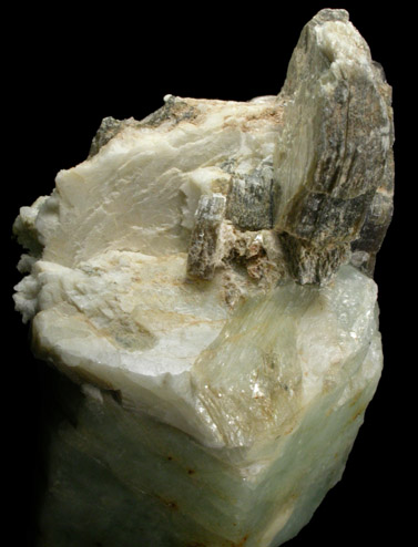Beryl with Muscovite from Strickland Quarry, Collins Hill, Portland, Middlesex County, Connecticut