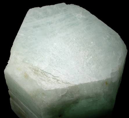 Beryl from Mount Marie Quarry, 7.5 km southeast of Paris Hill, Oxford County, Maine