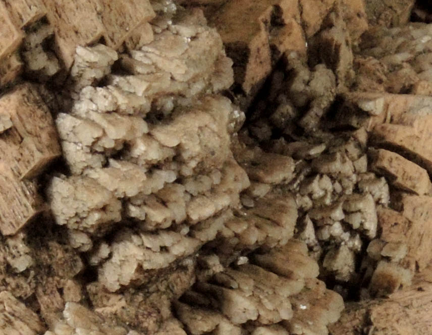 Microcline with Quartz and Albite from Government Pit, south of Moat Mountain, Albany, Carroll County, New Hampshire