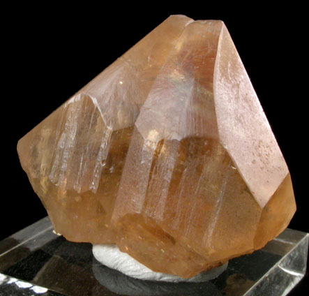 Calcite (twinned crystals) from Anderson, Madison County, Indiana