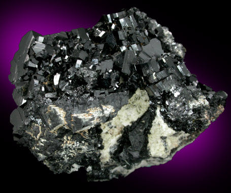 Babingtonite from Cheapside Quarry, East Deerfield, Franklin County, Massachusetts