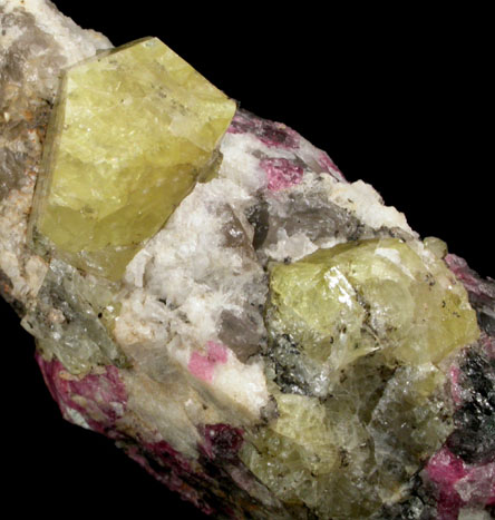 Rhodizite-Londonite from Antsongombato Mine, Betafo District, Antananarivo Province, Madagascar