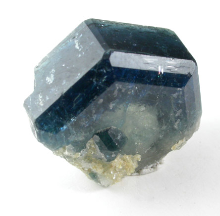 Fluorapatite from Capoeira Mine, Rio Grande do Norte, Brazil