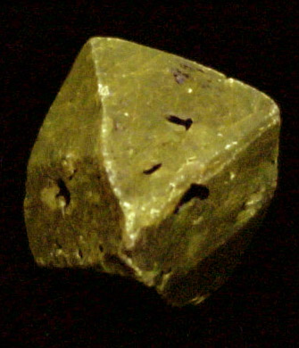Zircon from Peixe Alkaline Complex, Tocantins, Brazil