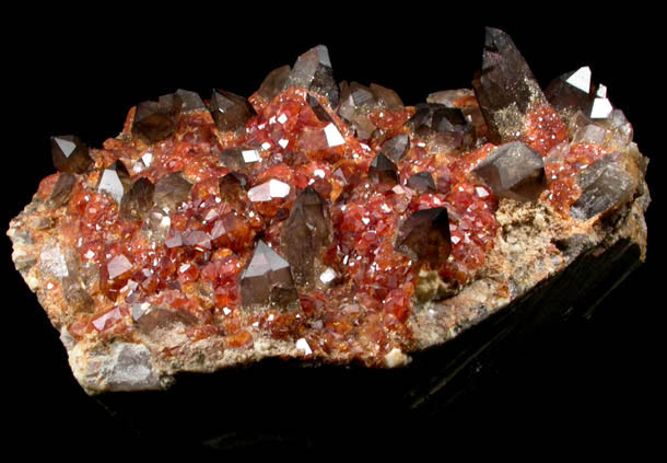 Spessartine Garnet on Smoky Quartz and Microcline from Wushan Spessartine Mine, Tongbei-Yunling District, Fujian Province, China