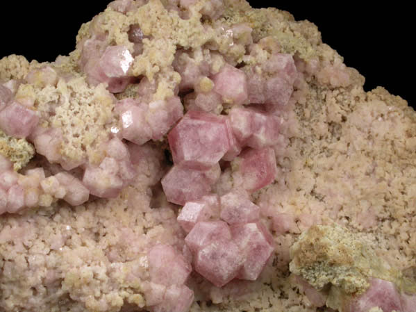 Grossular Garnet from Sierra de Cruces, east of Laguna de Jaco, near Hercules, Coahuila, Mexico