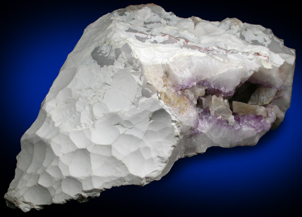 Heulandite-Ca on Amethyst Quartz from Moose Island, Nova Scotia, Canada