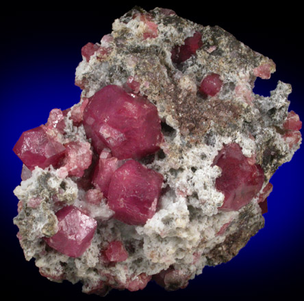 Grossular Garnet from Sierra de Cruces, east of Laguna de Jaco, near Hercules, Coahuila, Mexico