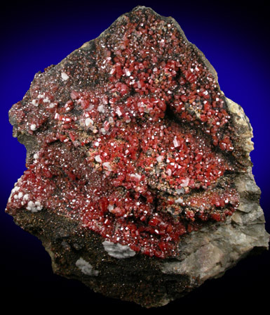 Vanadinite, Calcite and Mottramite from Apache Mine (Vanadium Shaft), 8 km north of Globe, Gila County, Arizona