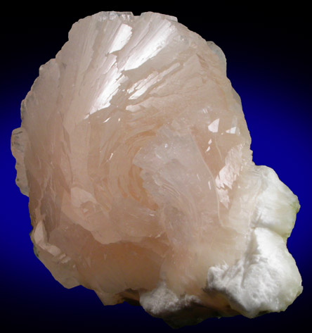 Heulandite-Ca on Mordenite from Dharampuri, Madhya Pradesh, India