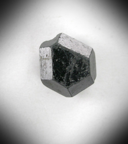 Uraninite from Swamp No. 1 Quarry (Trebilcock locality), Topsham, Sagadahoc County, Maine