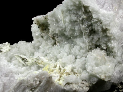 Datolite on Amethystine Quartz from Millington Quarry, Bernards Township, Somerset County, New Jersey