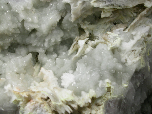 Datolite on Amethystine Quartz from Millington Quarry, Bernards Township, Somerset County, New Jersey