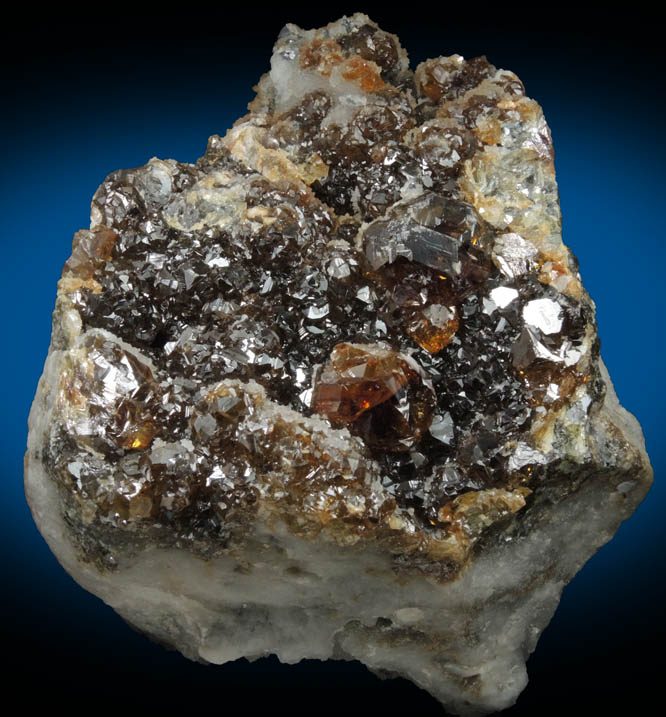 Sphalerite on Quartz from Manuelita Mine, Morococha District, Yauli Province, Peru