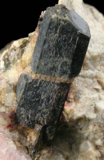 Allanite-(Ce) from Cahuilla Lake, near Indio, Riverside County, California