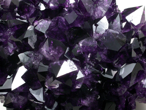 Quartz var. Amethyst from Catalan Agate-Amethyst District, Southern Paran Basalt Basin, Artigas, Uruguay