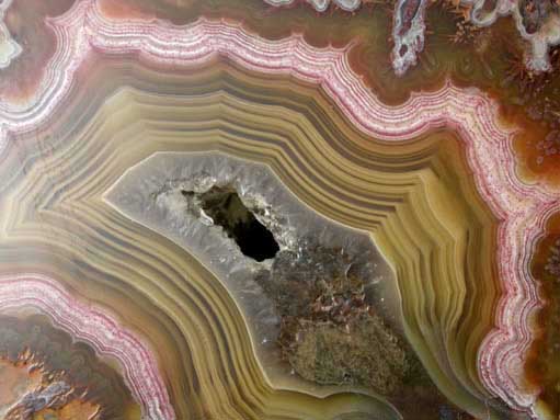 Quartz var. Laguna Agate from Ojo Laguna, Ahumada, Chihuahua, Mexico