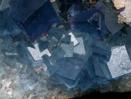 Fluorite on Quartz with Calcite from Blanchard Mine, Hansonburg District, 8.5 km south of Bingham, Socorro County, New Mexico