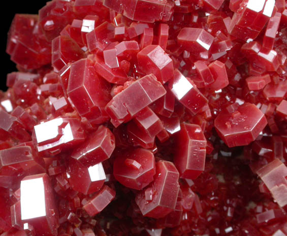 Vanadinite from Mibladen, Haute Moulouya Basin, Zeida-Aouli-Mibladen belt, Midelt Province, Morocco