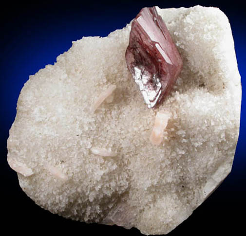 Heulandite-Ca with Stilbite-Ca on Quartz from Wadzira Mine, Nashik District, Maharashtra, India