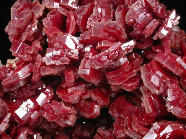 Vanadinite from Mibladen, Haute Moulouya Basin, Zeida-Aouli-Mibladen belt, Midelt Province, Morocco