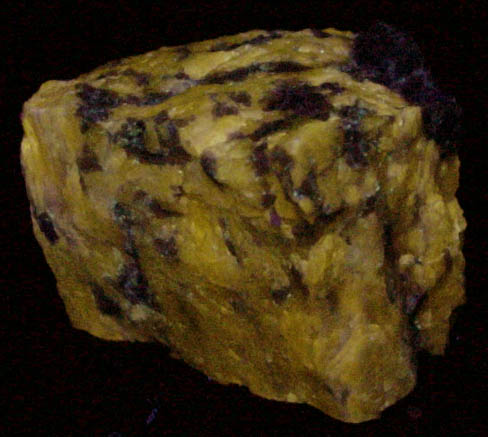 Scapolite (Meionite-Marialite) from Ladysmith, Québec, Canada