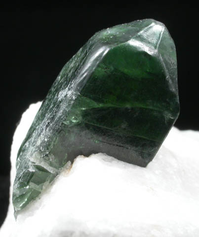 Diopside from Fargon Meeru, Kokscha Valley, Badakshan, Afghanistan