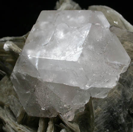 Fluorite on Muscovite from Chumar Bakhor, Nagar, Hunza Valley, Gilgit-Baltistan, Pakistan