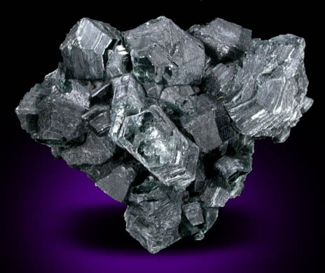 Clinochlore (Chrome-rich) from Saranovskoye Mine, Sarany, Permskaya Oblast', Ural Mountains, Russia